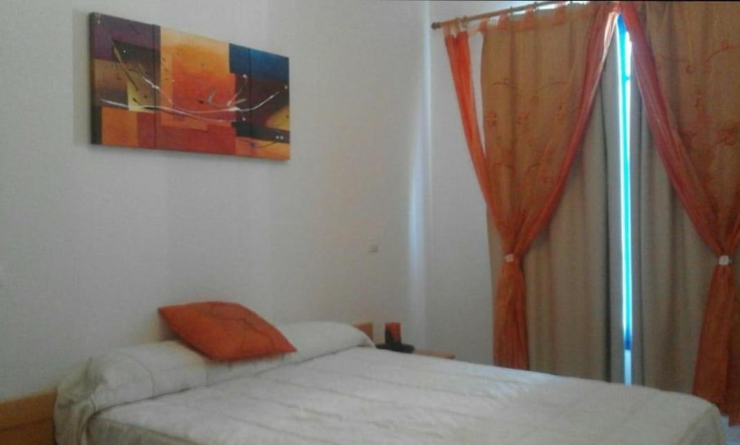 Famara Rooms Bagian luar foto