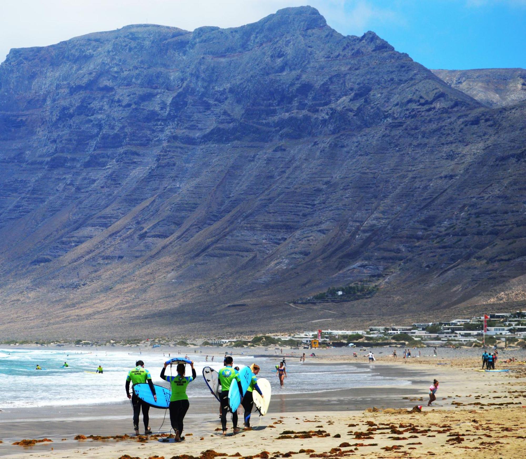 Famara Rooms Bagian luar foto